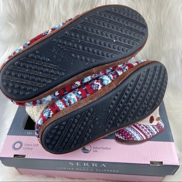NIB SERRA SLIPPERS BOOTS SIZE 9/10 - Picture 4 of 4